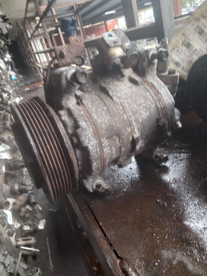 2013 HONDA ACCORD 4cyl Gasoline 2.4 AC COMPRESSOR - 360227 — photo 2