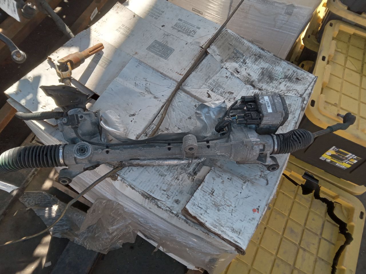 2014 FORD FOCUS 4cyl Gasoline 2.0 Flex STEERING GEAR RACK - 360301 — photo 1