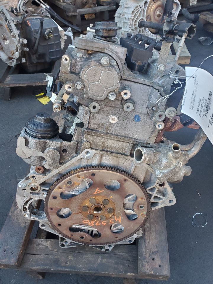 2015 CHEVROLET EQUINOX 4cyl Gasoline 2.4 ENGINE ASSEMBLY - 360488 — photo 2