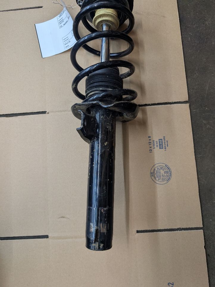 2006 TOYOTA PRIUS Right STRUT - 360620 — photo 2
