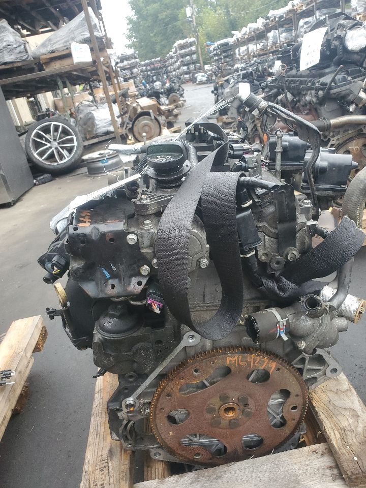 2013 GMC TERRAIN 4cyl Gasoline 2.4 ENGINE ASSEMBLY - 361289 — photo 2