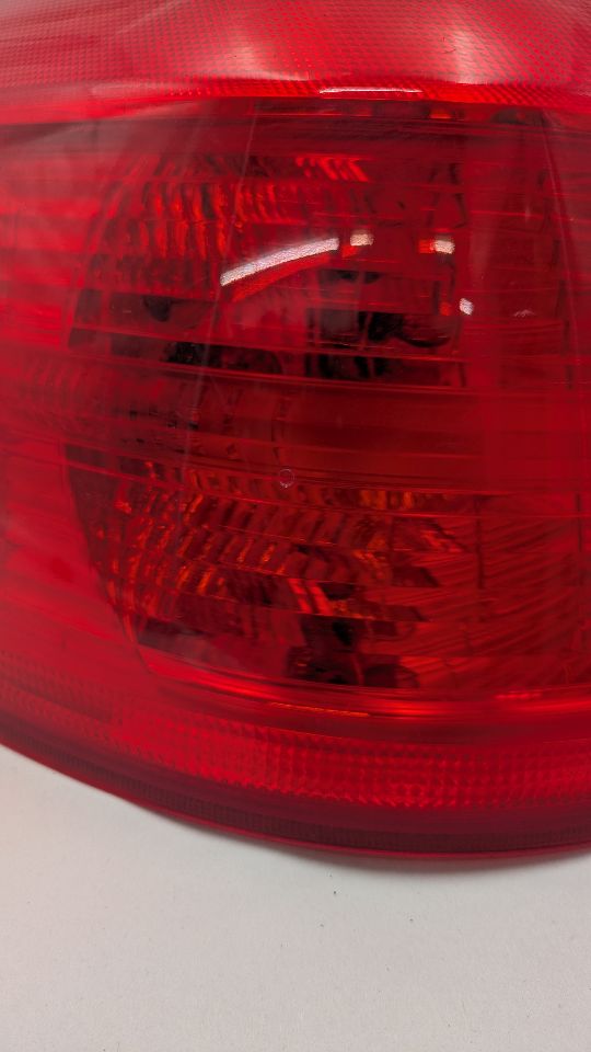 2010 GMC TERRAIN 4cyl Gasoline 2.4 Left TAIL LAMP - 361597 — photo 2