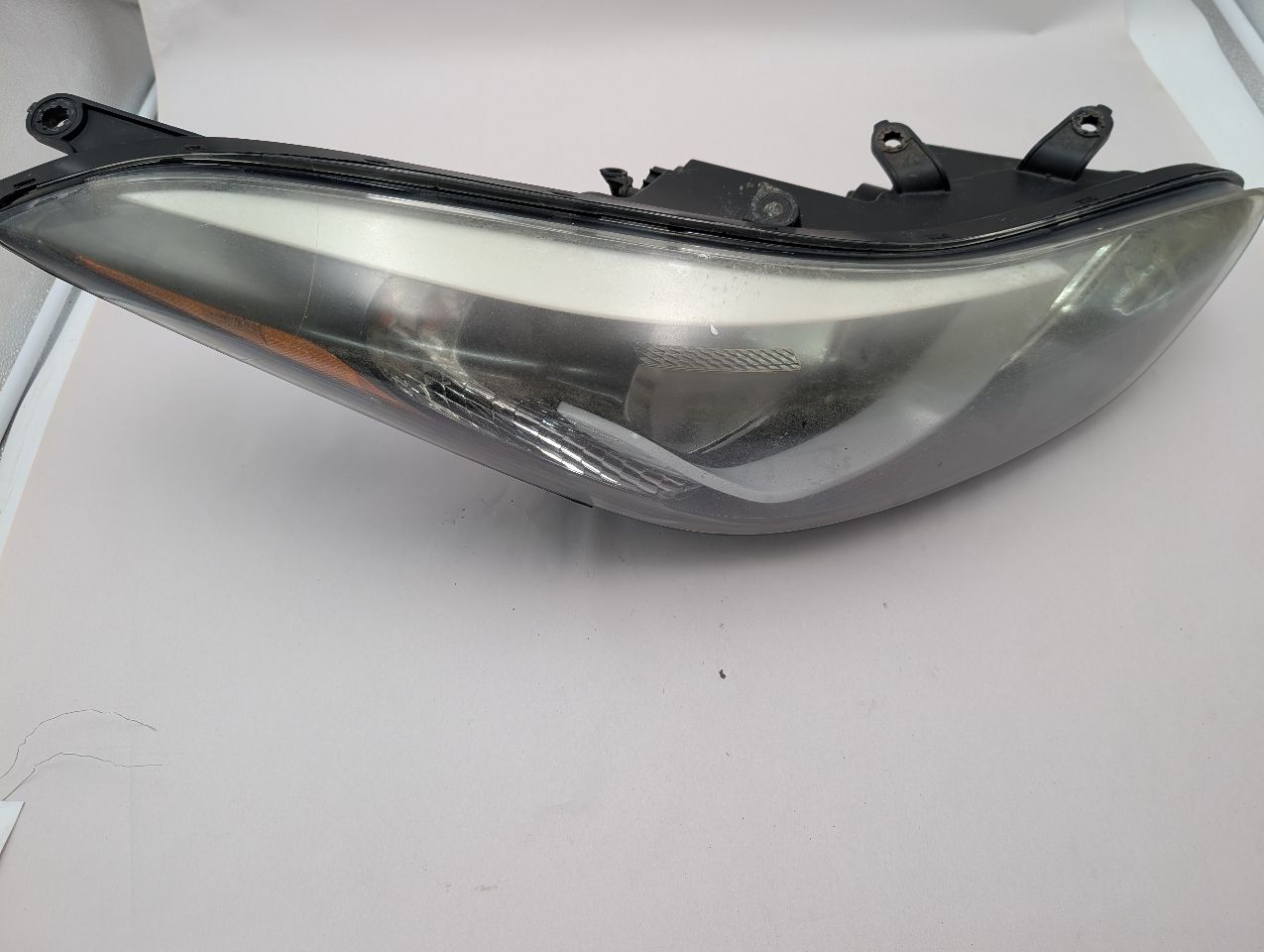 2016 HYUNDAI ELANTRA Right HEADLAMP ASSEMBLY - 361681 — photo 1