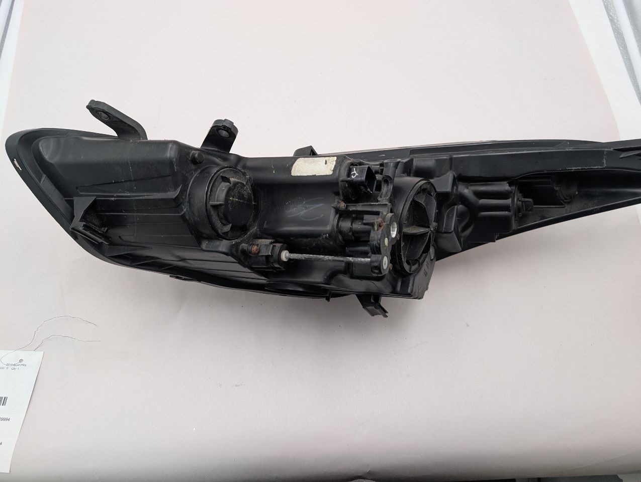 2016 HYUNDAI ELANTRA Right HEADLAMP ASSEMBLY - 361681 — photo 6