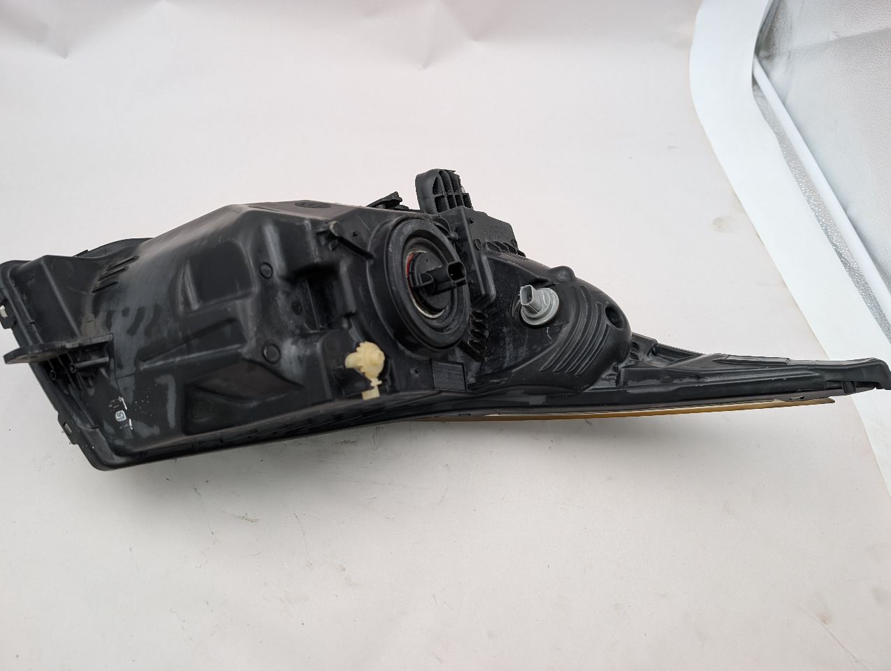 2013 CHEVROLET CRUZE Left HEADLAMP ASSEMBLY - 362253 — photo 3