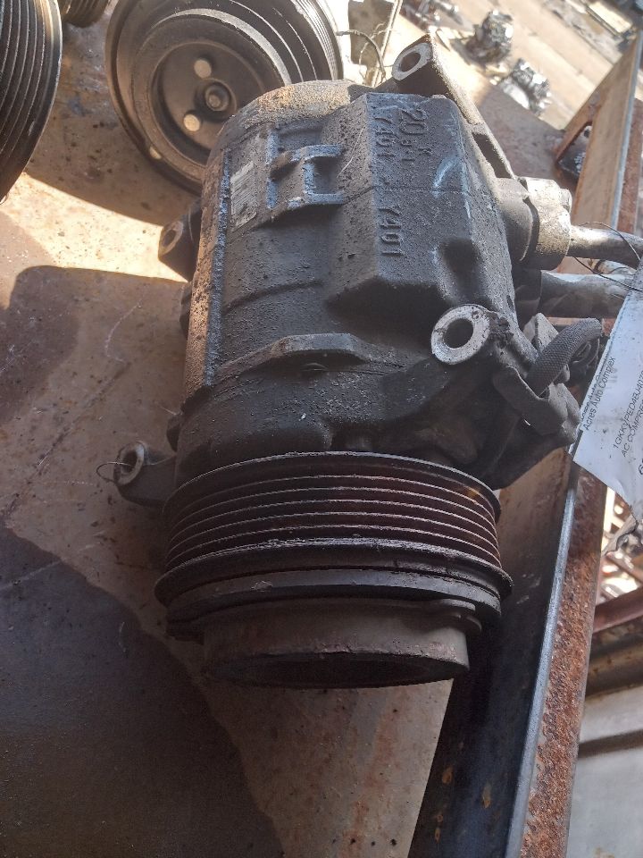 2011 GMC ACADIA 6cyl Gasoline 3.6 AC COMPRESSOR - 362281