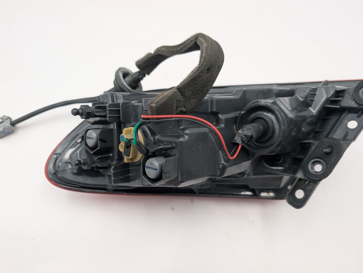 2015 CHRYSLER 200 4cyl Gasoline 2.4 Left TAIL LAMP - 362321 — photo 3