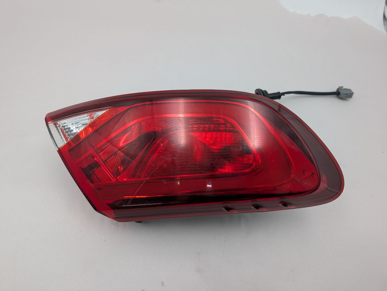 2015 CHRYSLER 200 4cyl Gasoline 2.4 Left TAIL LAMP - 362321 — photo 5