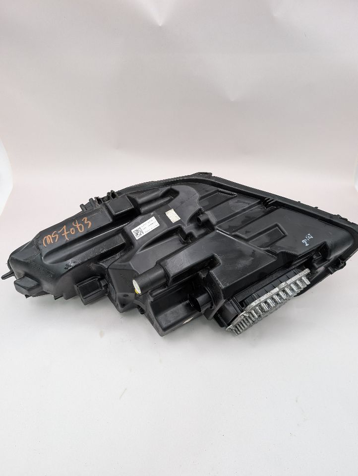 2020 JAGUAR E-PACE 2.0L 4cyl Turbo Gasoline Right HEADLAMP ASSEMBLY - 362358 — photo 4