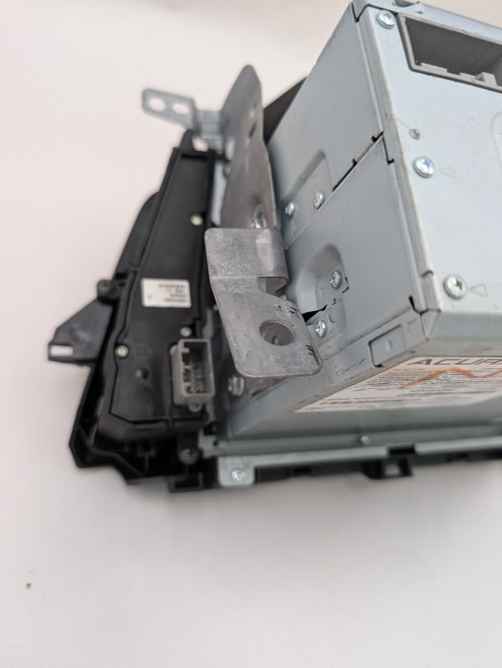 2012 ACURA TL 3.7L 6cyl Gasoline VVT Radio Audio - 362651 — photo 6