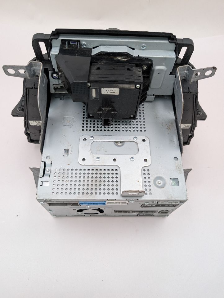 2012 ACURA TL 3.7L 6cyl Gasoline VVT Radio Audio - 362651 — photo 7