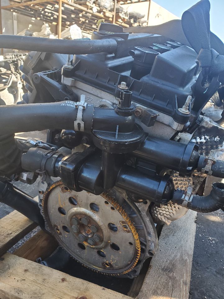 2013 CHRYSLER 200 4cyl Gasoline 2.4 ENGINE ASSEMBLY - 362702 — photo 2