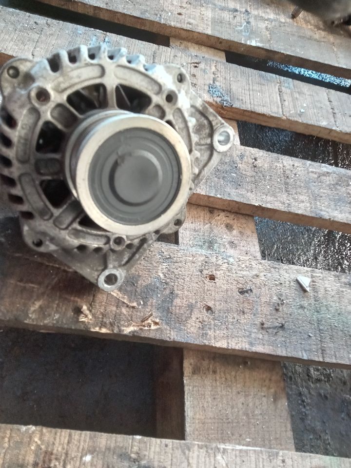2014 CHEVROLET SONIC 4cyl Gasoline 1.8 ALTERNATOR - 363383 — photo 2