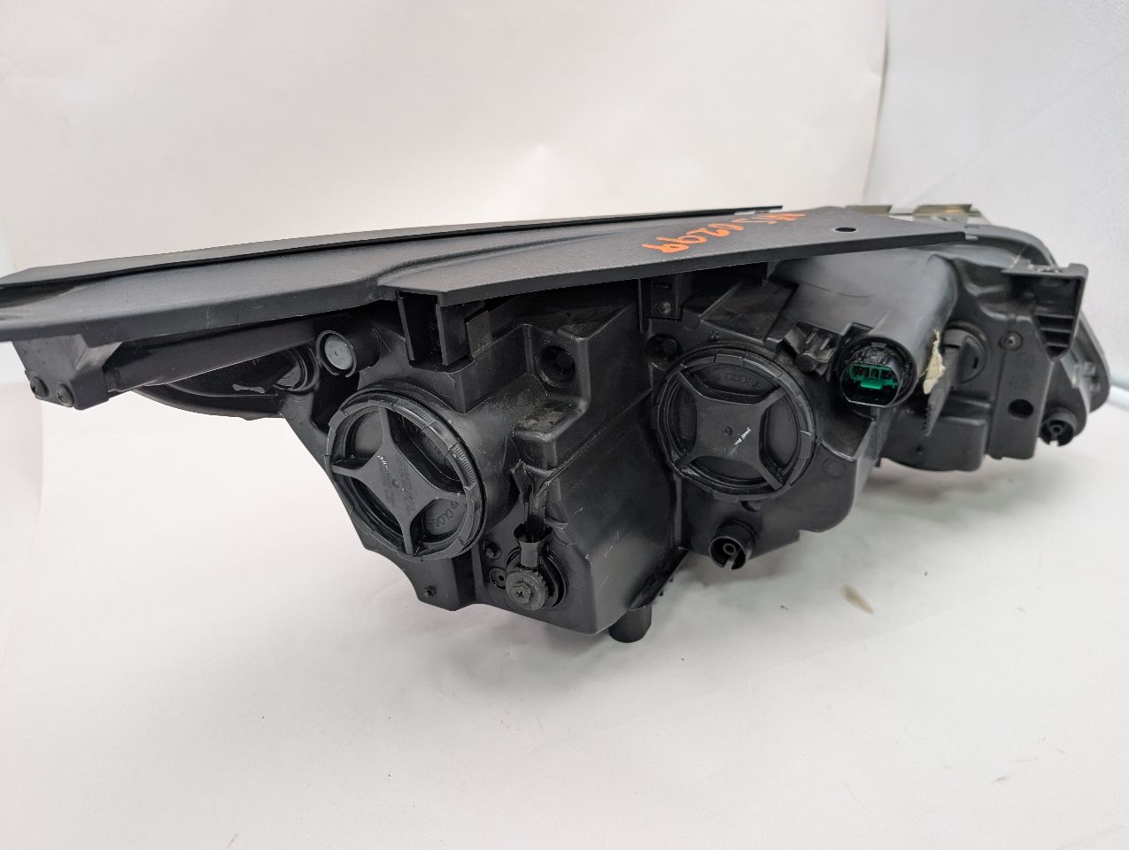 2017 KIA OPTIMA 4cyl Gasoline 2.4 Left HEADLAMP ASSEMBLY - 363686 — photo 3