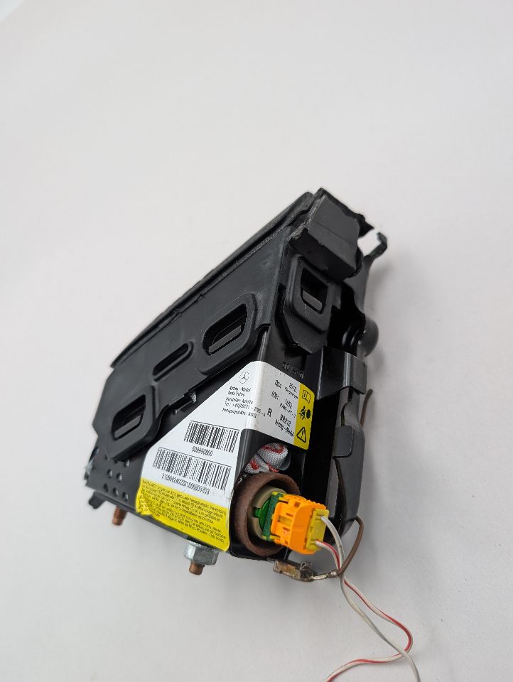 2010 MERCEDES-BENZ E-CLASS Right AIR BAG - 363877 — photo 3