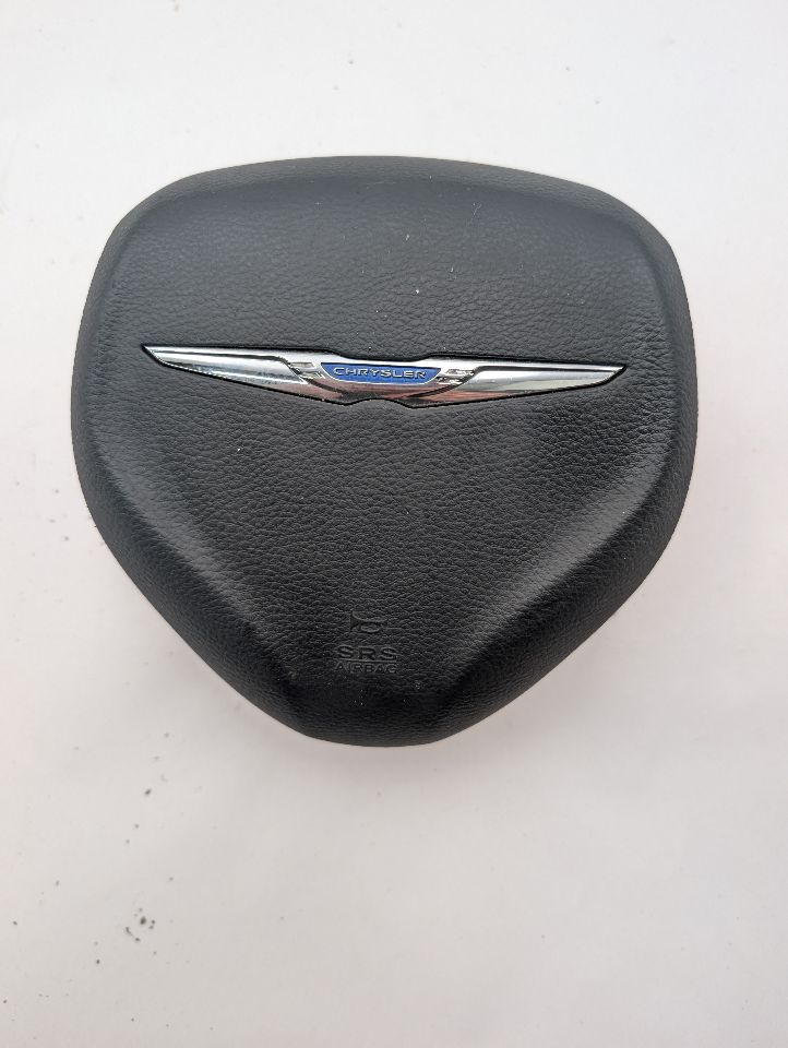 2015 CHRYSLER 200 Left AIR BAG - 363881 — photo 1