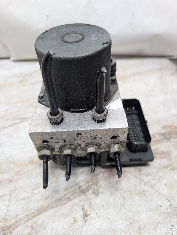 2010 CHEVROLET CAMARO 6cyl Gasoline 3.6 Anti-lock Brake Pts - 363893