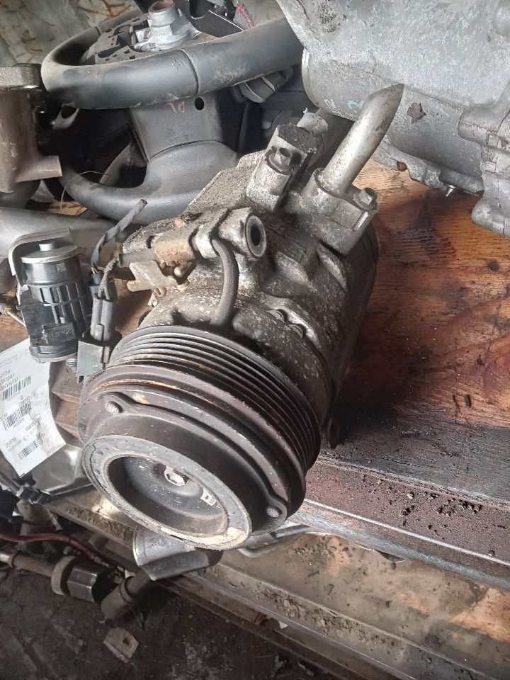 2010 LINCOLN MKX 6cyl Gasoline 3.5 AC COMPRESSOR - 363924 — photo 2