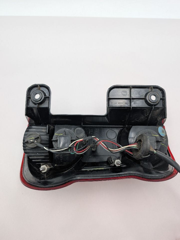 2015 NISSAN NV200 Left TAIL LAMP - 364061 — photo 3