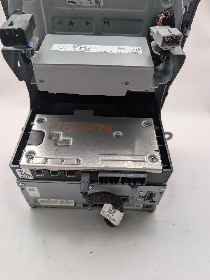 2020 SUBARU LEGACY 2.5L 4cyl Gasoline VVT Radio Audio - 364412 — photo 4