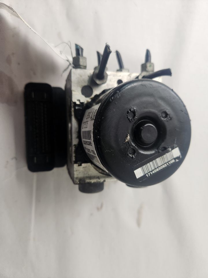 2011 CADILLAC SRX 3.0L 6cyl Gasoline VVT Anti-lock Brake Pts - 364552
