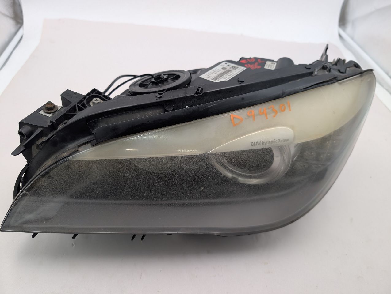2011 BMW 750i 8cyl Gasoline Turbo 4.4 Left HEADLAMP ASSEMBLY - 365053