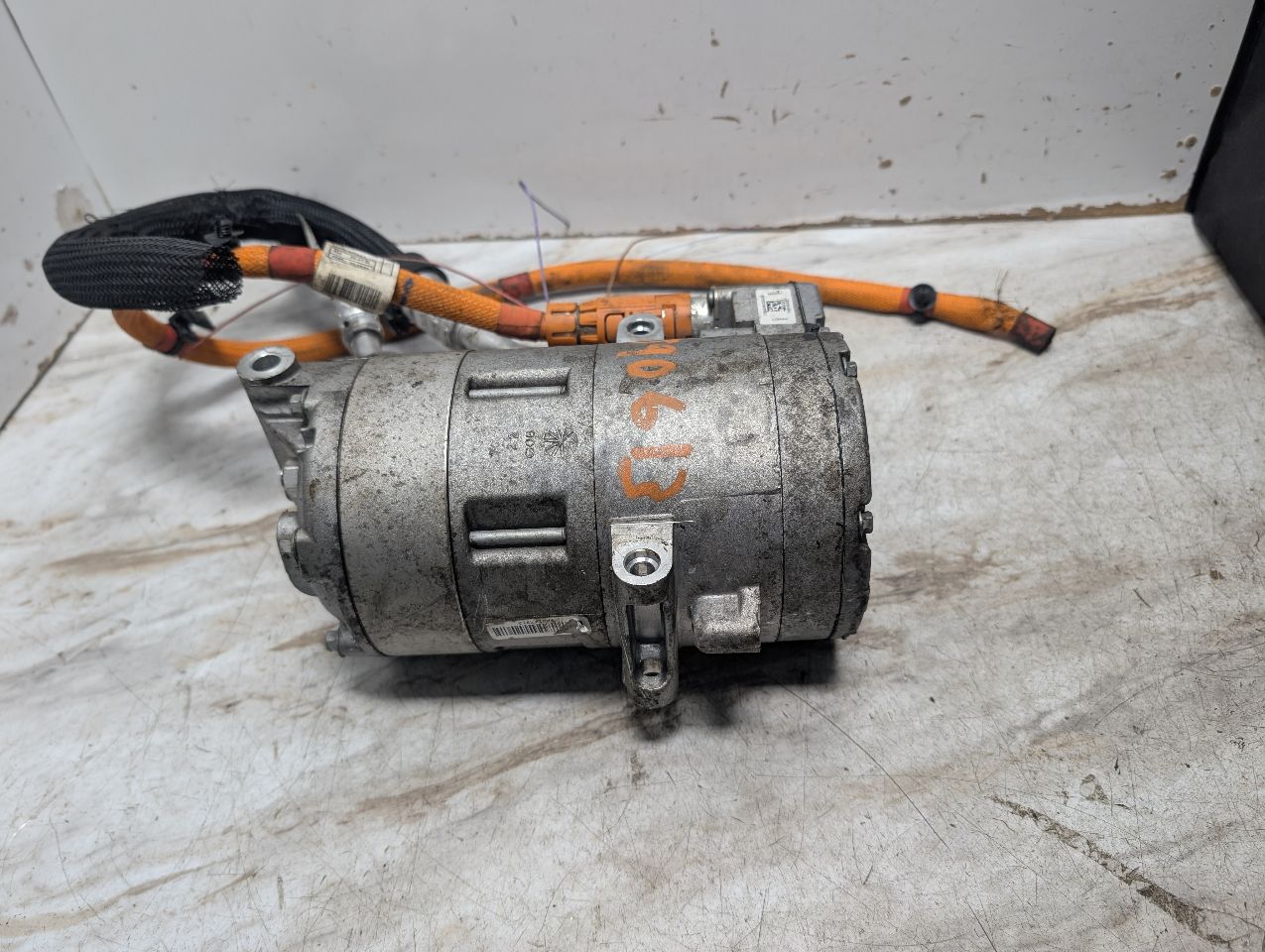 2023 MINI COOPER COOPER L cyl AC COMPRESSOR - 365187 — photo 5