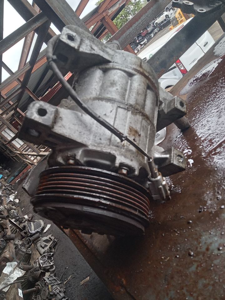 2013 NISSAN ALTIMA 4cyl Gasoline 2.5 DOHC AC COMPRESSOR - 365196 — photo 2