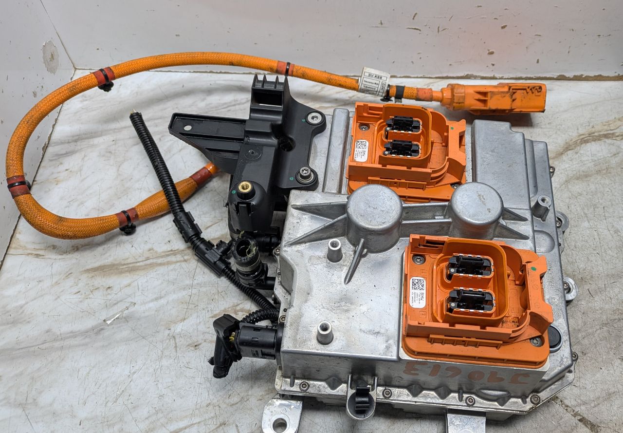 2023 MINI COOPER COOPER L cyl Conv/Invert/Charger - 365204