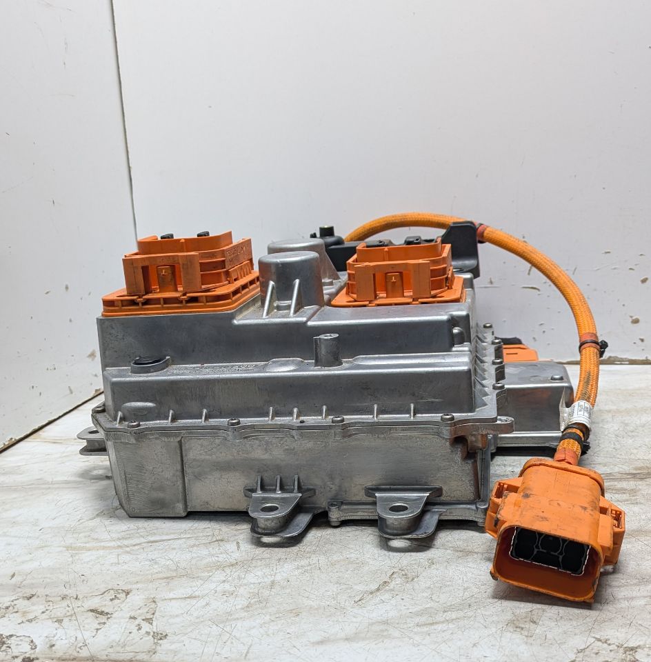 2023 MINI COOPER COOPER L cyl Conv/Invert/Charger - 365204 — photo 7