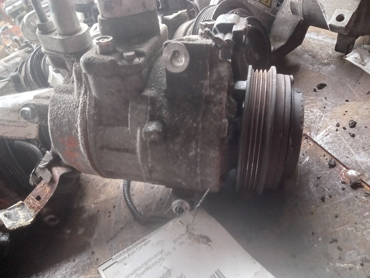 2015 FORD FUSION 4cyl Gasoline 2.5 AC COMPRESSOR - 365553 — photo 1