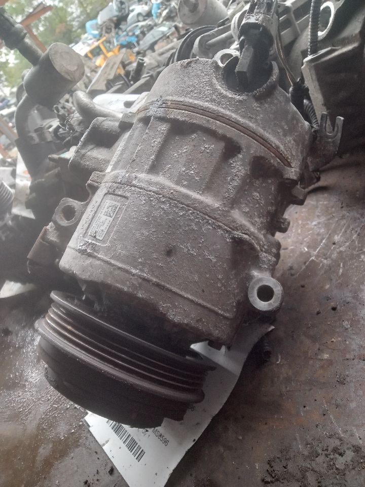 2015 FORD FUSION 4cyl Gasoline 2.5 AC COMPRESSOR - 365553 — photo 2