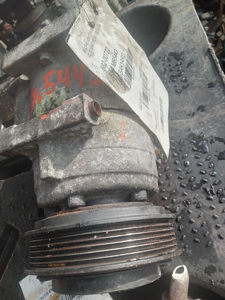2011 FORD FIESTA 1.6L 4cyl Gasoline VVT AC COMPRESSOR - 365702 — photo 3