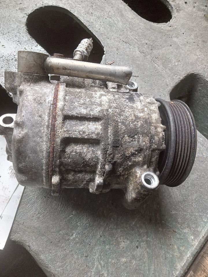 2011 BMW 328i 6cyl Gasoline 3.0 SULEV AC COMPRESSOR - 365910 — photo 1