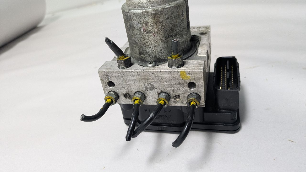 2014 HONDA ACCORD 4cyl Electric 2.0 Anti-lock Brake Pts - 366034 — photo 4