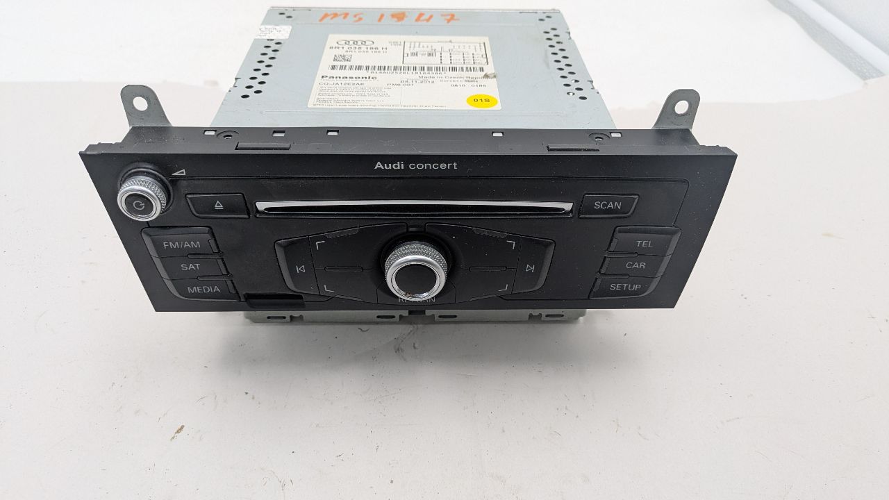 2013 AUDI A4 4cyl Gasoline Turbo 2.0 Radio Audio - 366207 — photo 1