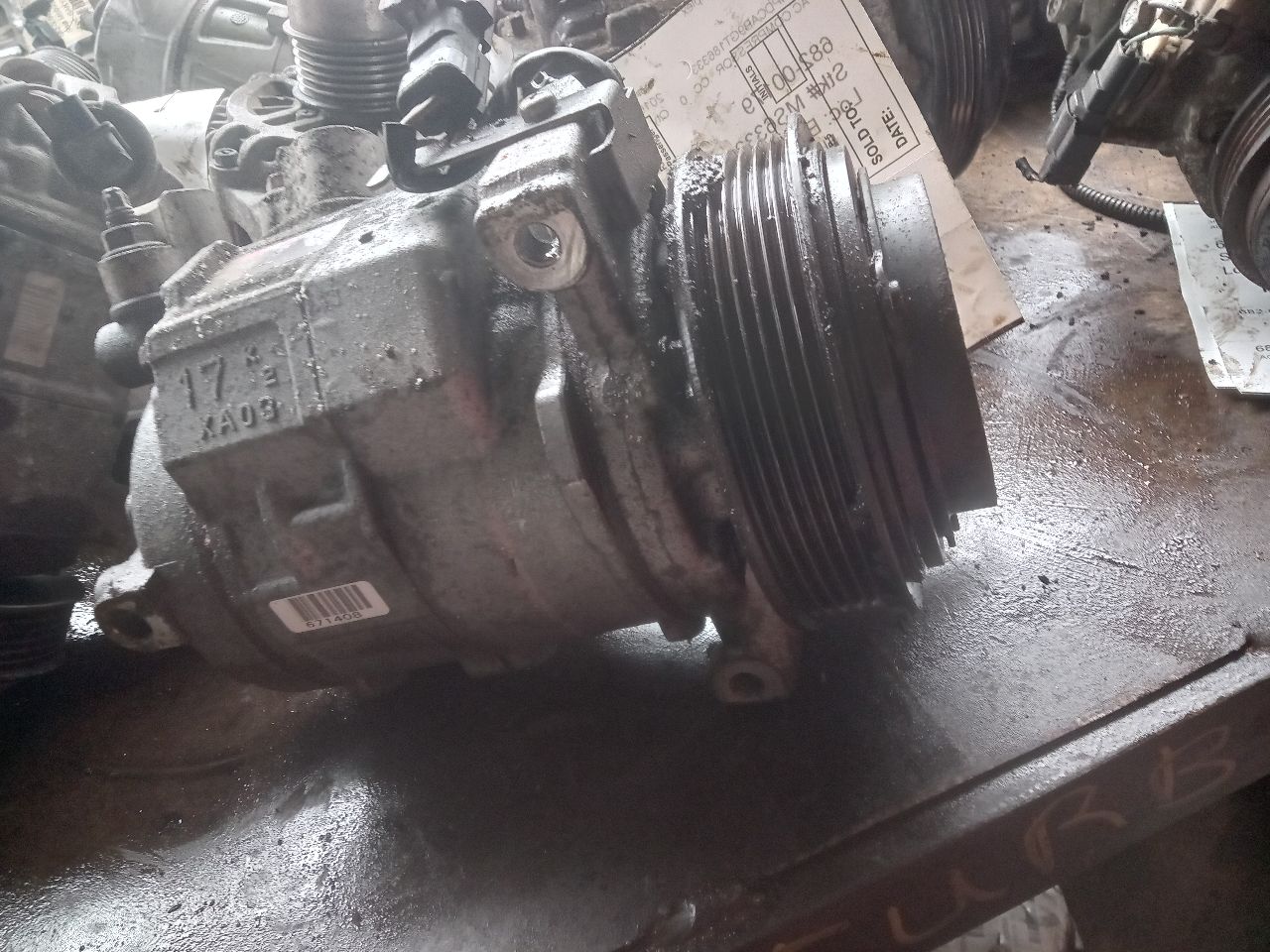 2016 DODGE JOURNEY 4cyl Gasoline 2.4 AC COMPRESSOR - 366374 — photo 2