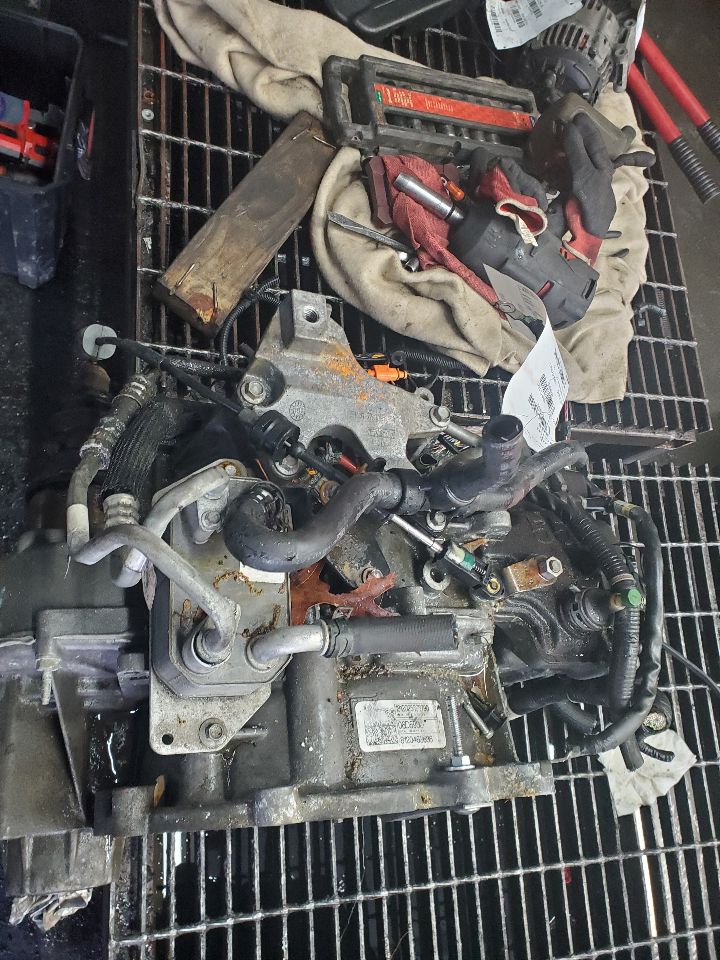 2018 FORD ESCAPE 2.5L 4cyl Gasoline Transmiss,Transaxle - 366521 — photo 5