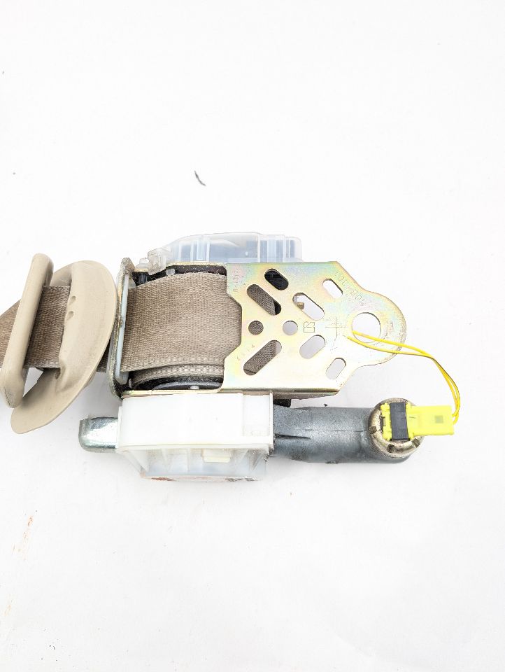 2004 TOYOTA PRIUS 4cyl Electric 1.5 Seat Belt, Front - 366729 — photo 2