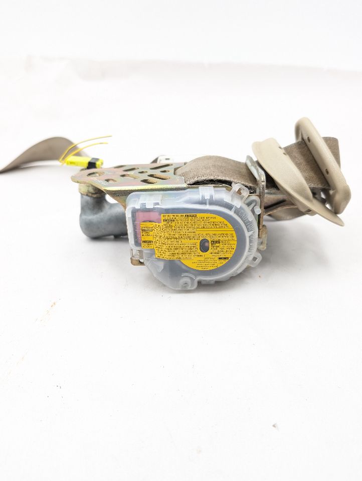 2004 TOYOTA PRIUS 4cyl Electric 1.5 Seat Belt, Front - 366729 — photo 3