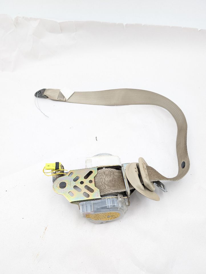 2004 TOYOTA PRIUS 4cyl Electric 1.5 Seat Belt, Front - 366729 — photo 4