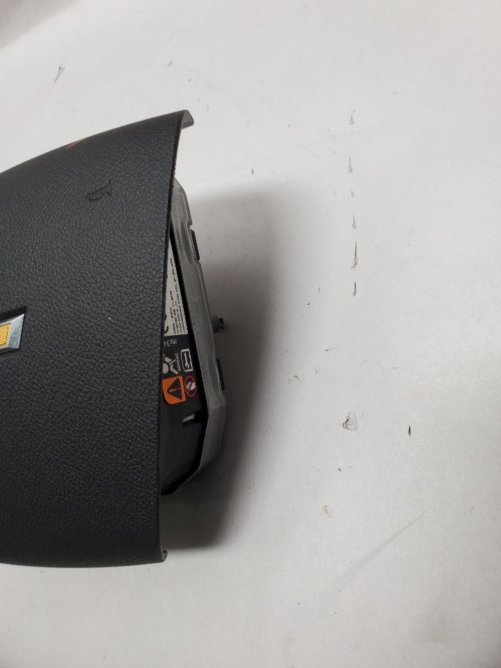 2015 CHEVROLET TRAVERSE 6cyl Gasoline 3.6 Left AIR BAG - 366910 — photo 3
