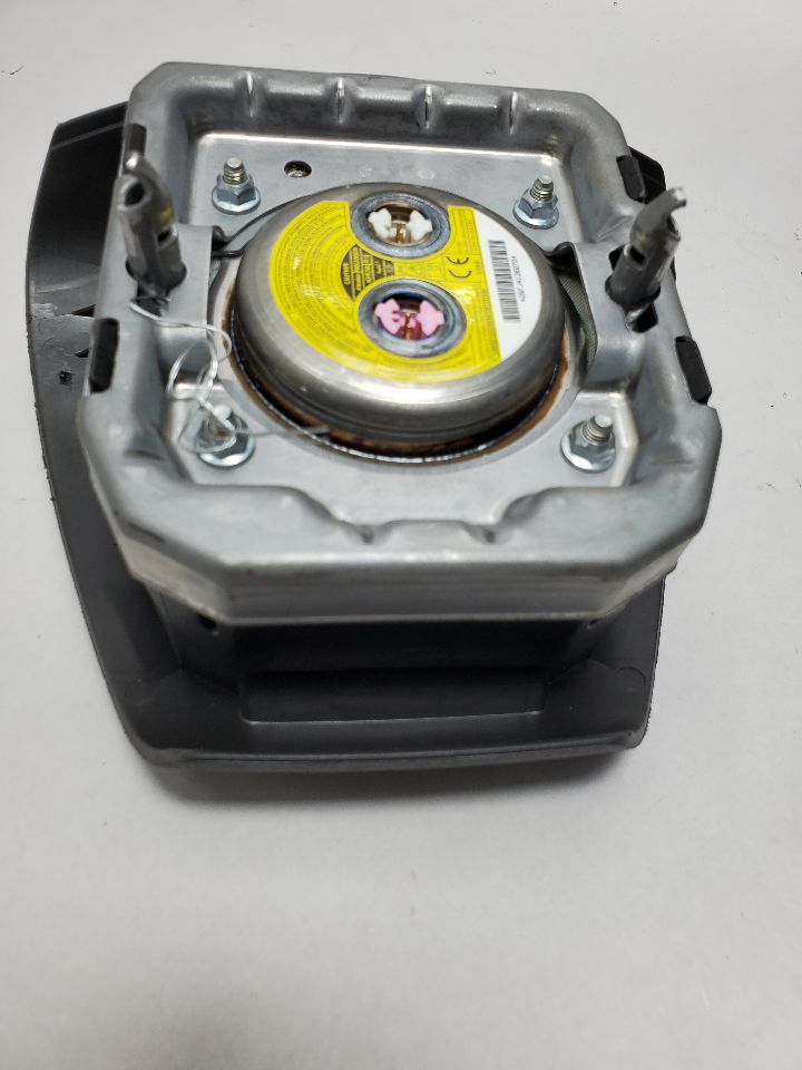 2015 CHEVROLET TRAVERSE 6cyl Gasoline 3.6 Left AIR BAG - 366910 — photo 8