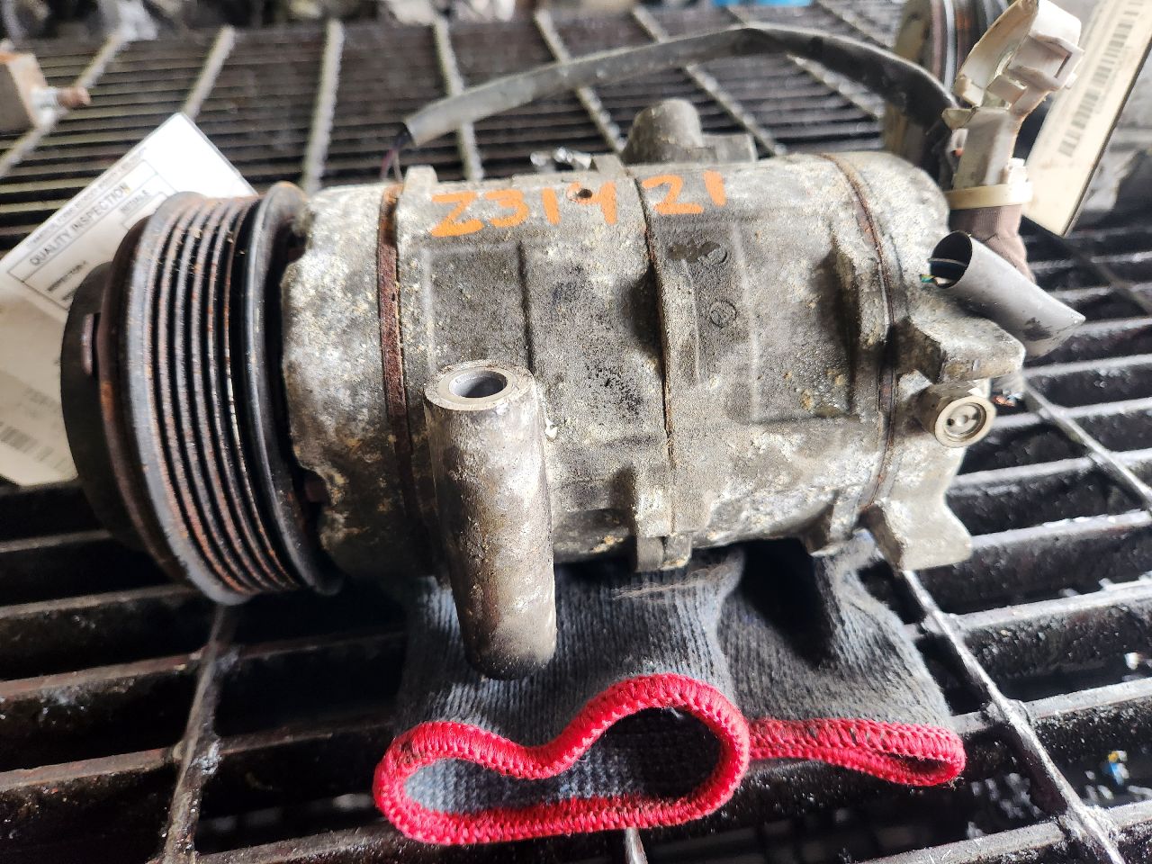 2014 MAZDA CX-9 6cyl Gasoline 3.7 AC COMPRESSOR - 366914 — photo 4