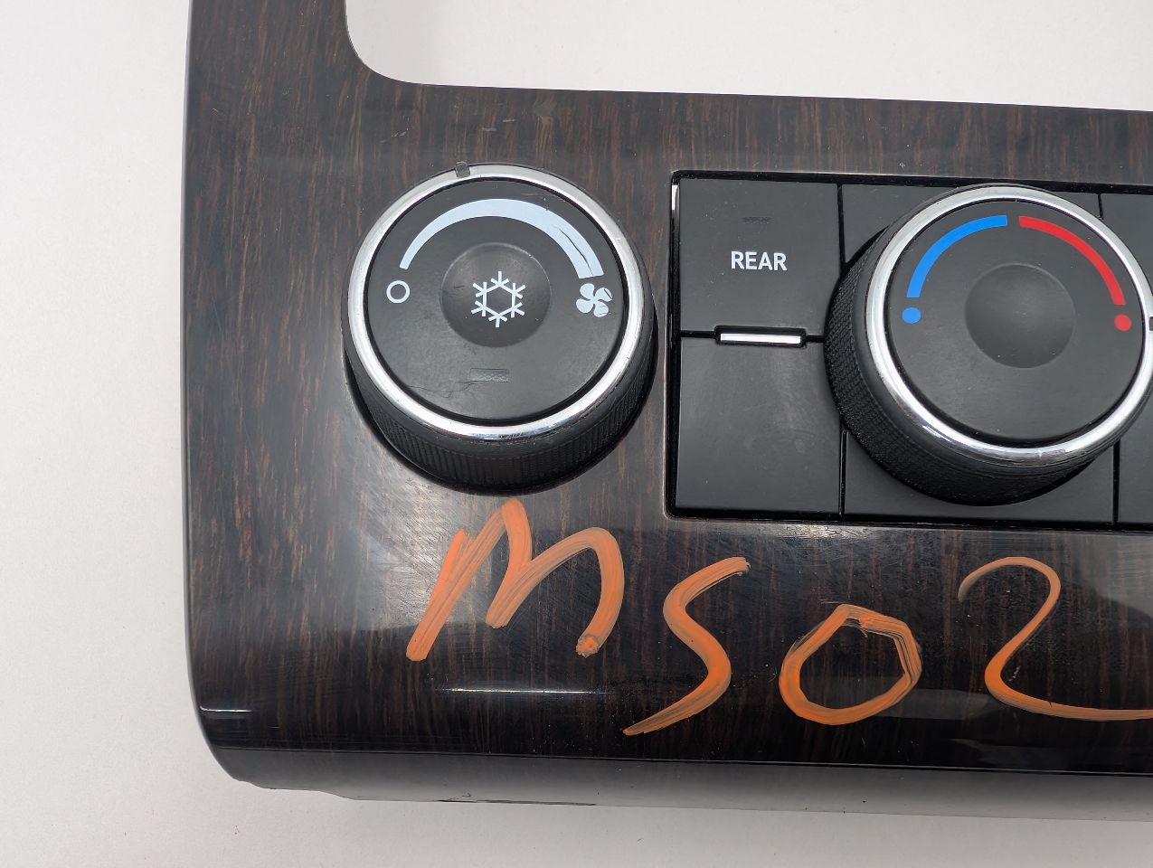 2015 CHEVROLET TRAVERSE 6cyl Gasoline 3.6 TEMP CONTROL - 366918 — photo 4