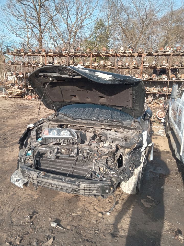 2017 HONDA ACCORD 4cyl Gasoline 2.4 Left Dr Assm, Rear Side - 366922 — photo 1