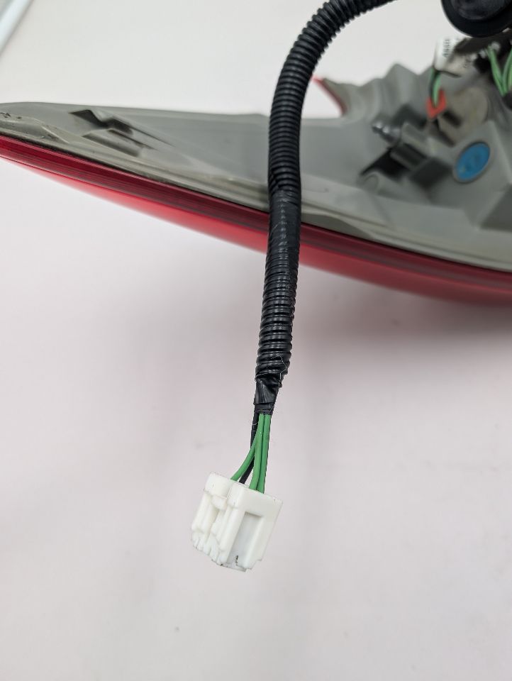 2015 NISSAN SENTRA 4cyl Gasoline 1.8 Left TAIL LAMP - 366940 — photo 8
