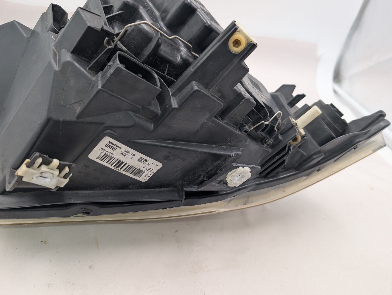 2010 BMW 328i Left HEADLAMP ASSEMBLY - 366943 — photo 8