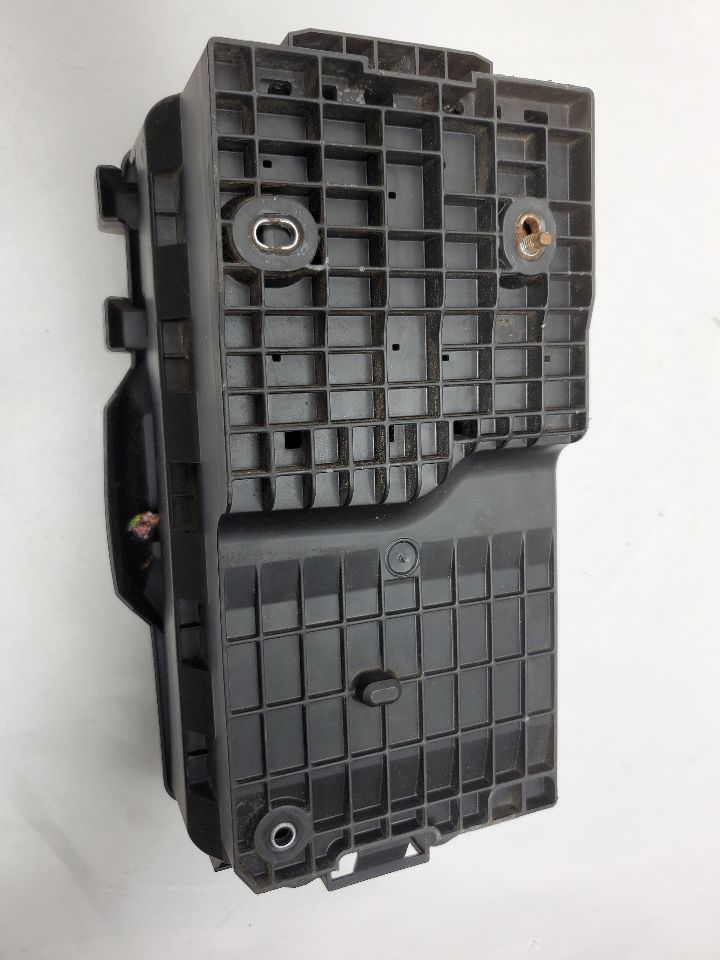 2006 AMERICAN MOTORS HUMMER H3 5cyl Gasoline 3.5 Fuse Box, Engine - 366950 — photo 3