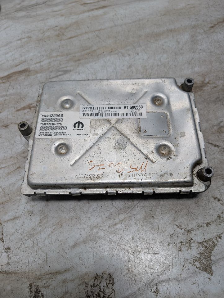 2019 DODGE CARAVAN 3.6L 6cyl VVT Eng/Motor Cont Mod - 366977 — photo 4